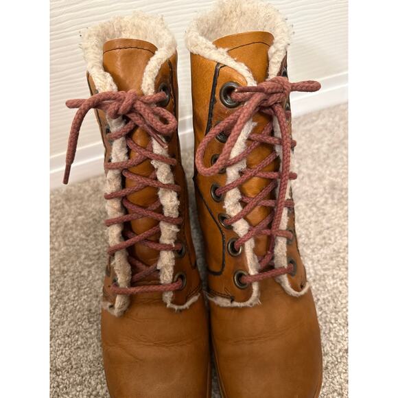 Vintage Women’s Sandler of Boston Leather Shearling Combat Boots, 10M - Picture 5 of 12